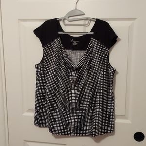 Lane Bryant Black/White Sleeves Top